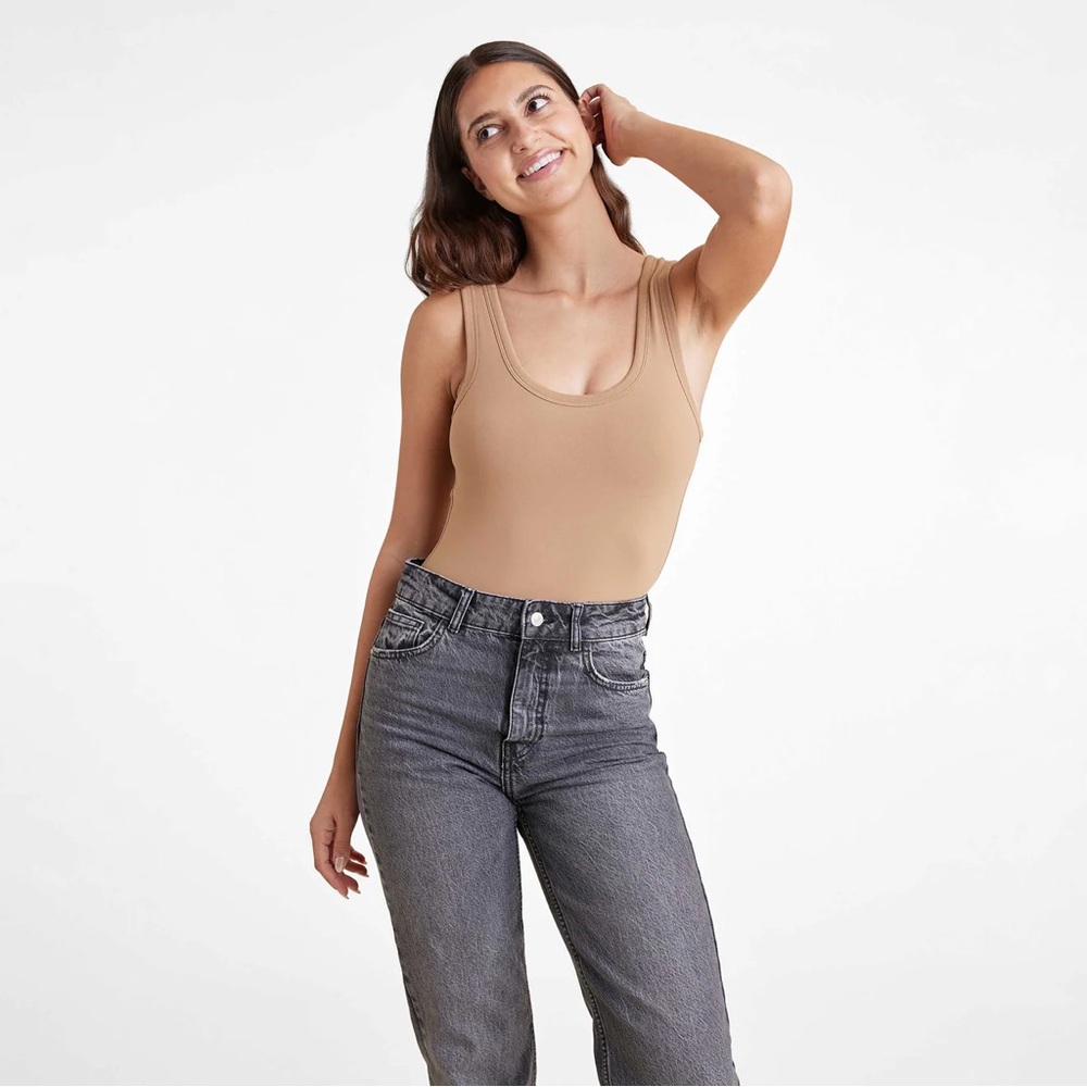 Nuuds scoop tank bodysuit, cinnamon
